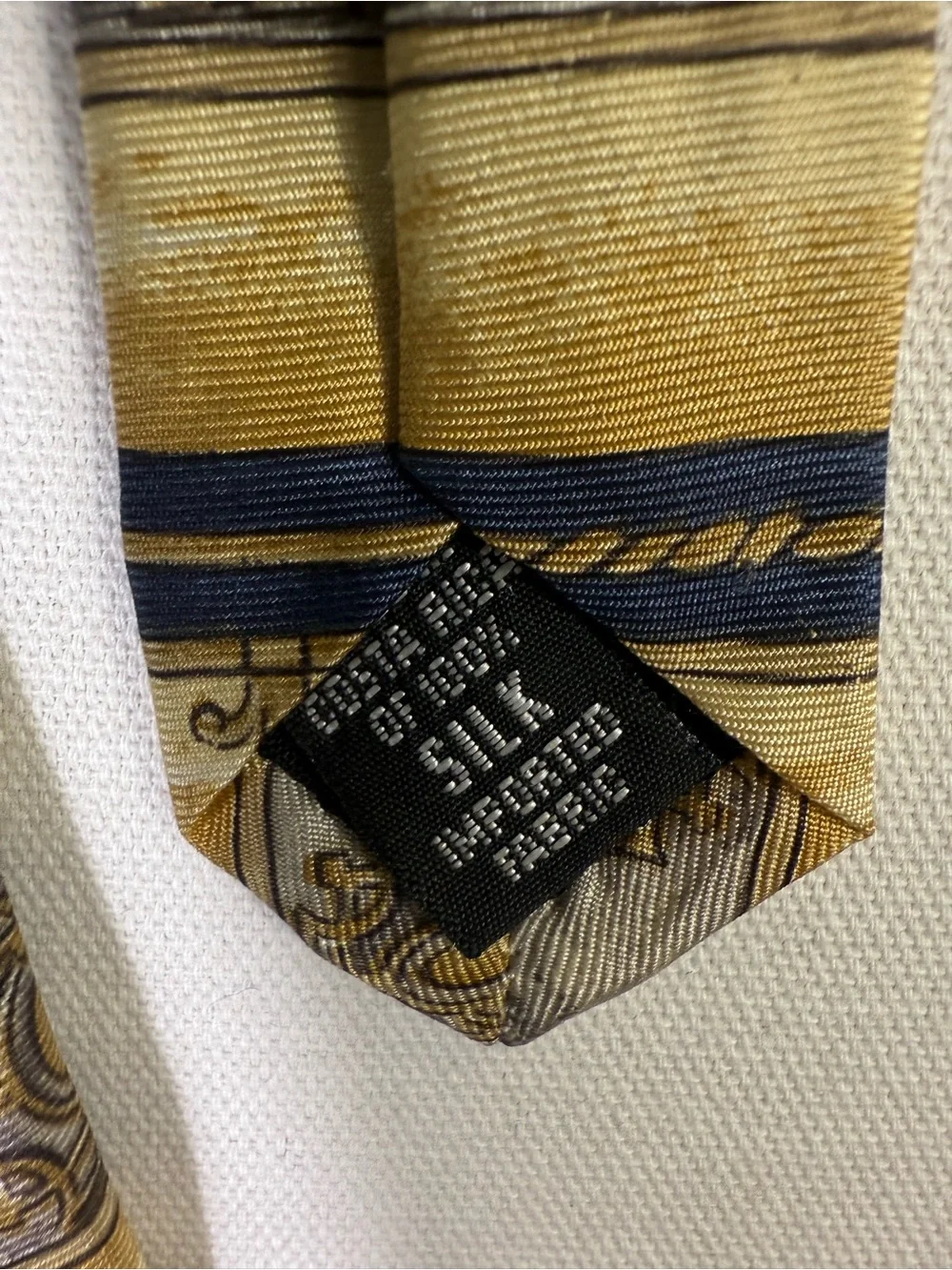 bill blass Yellow and Navy Striped Silk Tie